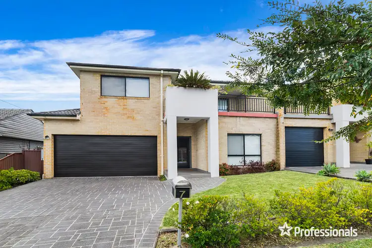7 Lachlan Street, Revesby NSW 2212