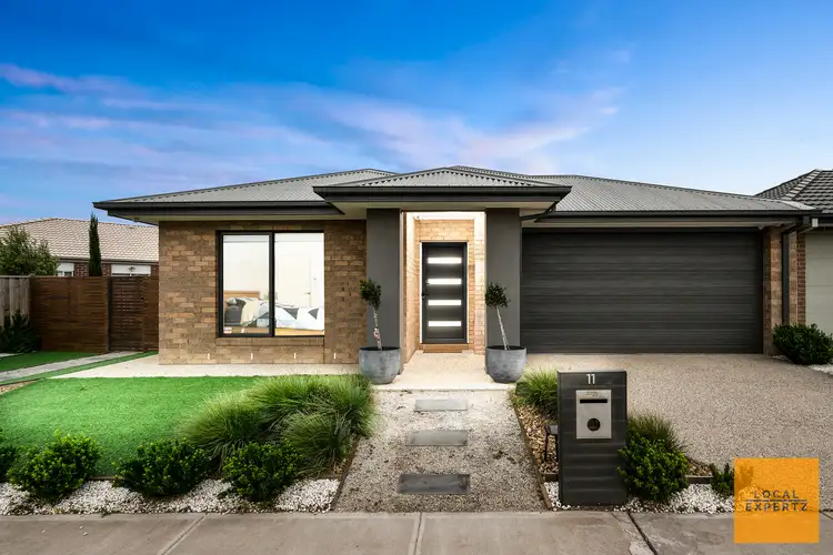 11 Bromley Circuit, Thornhill Park VIC 3335