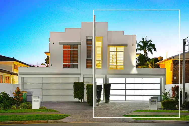 2/23 Illawong Street