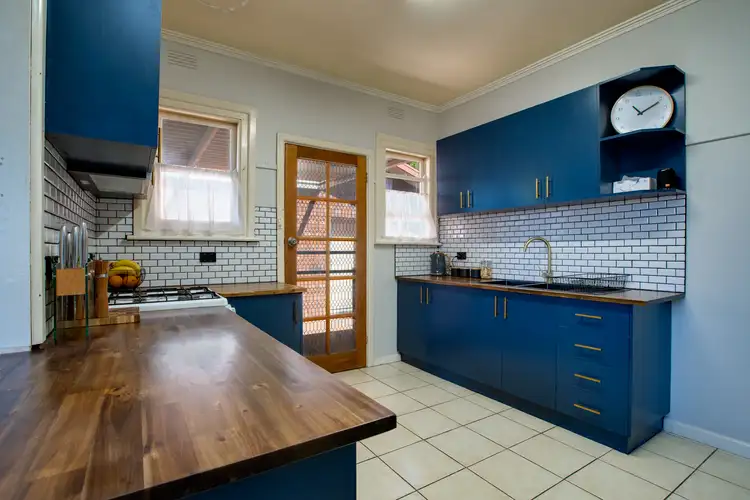Fourth view of Homely apartment listing, 1/1013 Wewak Street, North Albury NSW 2640