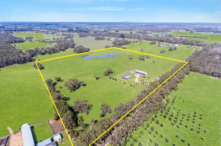 82 Golf Course Road, Heywood VIC 3304
