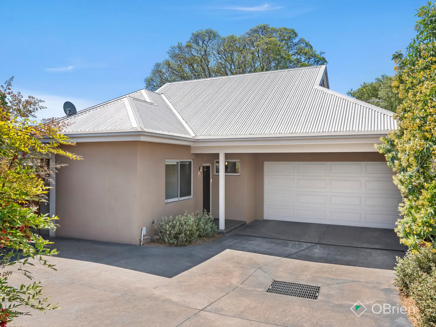 Main view of Homely townhouse listing, 2/49 McKay Street, Mordialloc VIC 3195