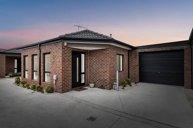 Second view of Homely unit listing, 2/60 Fox Street, St Albans VIC 3021