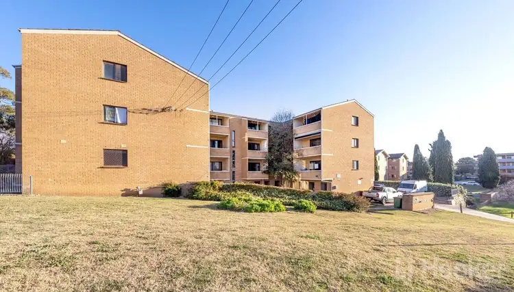 18/83 Derrima Road, Queanbeyan NSW 2620