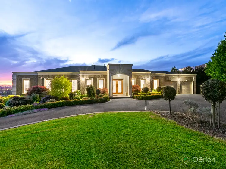 7 Old Coach Road, Berwick VIC 3806