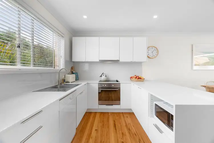 Second view of Homely house listing, 8/82 Ocean View Drive, Wamberal NSW 2260