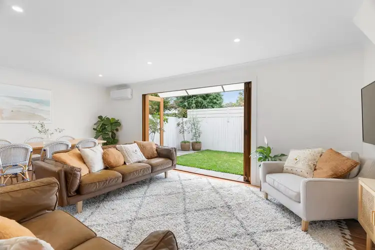 Sixth view of Homely house listing, 8/82 Ocean View Drive, Wamberal NSW 2260