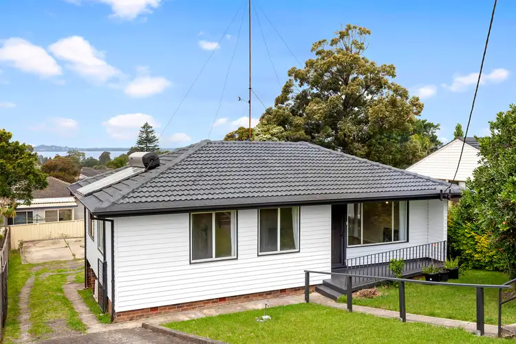 Fourth view of Homely house listing, 19 Bristol Street, Berkeley NSW 2506