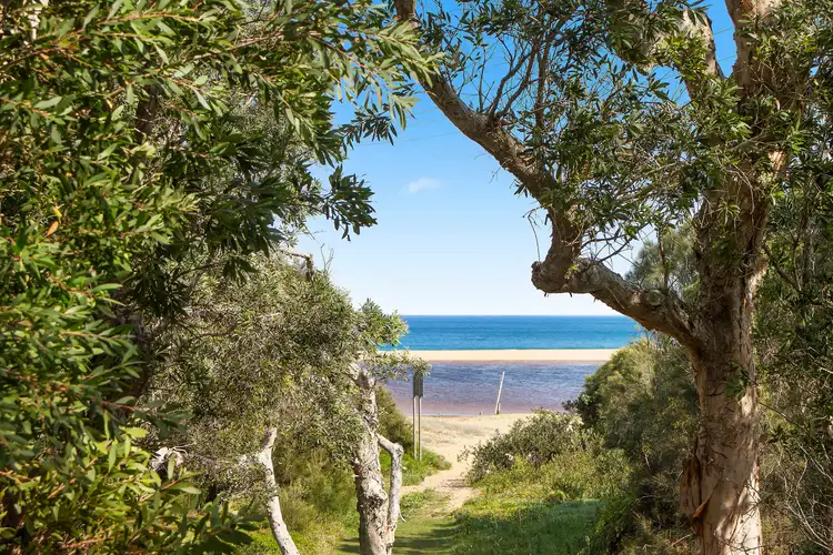 Sixth view of Homely house listing, 263 Del Monte Place, Copacabana NSW 2251