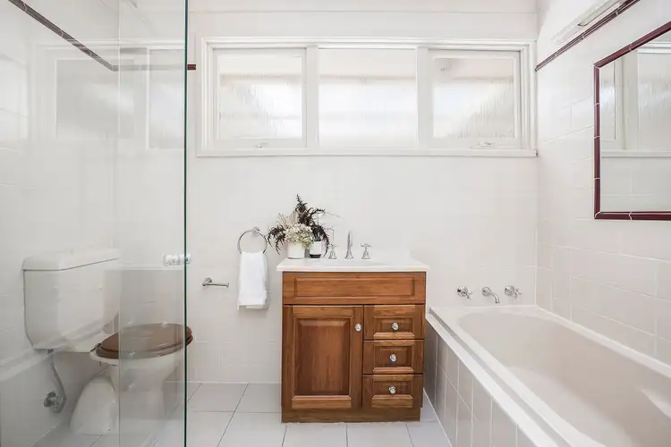 Sixth view of Homely house listing, 15 Leichhardt Crescent, Sylvania NSW 2224