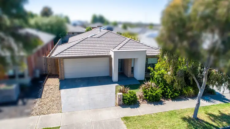 Second view of Homely house listing, 30 Laurimar Boulevard, Doreen VIC 3754