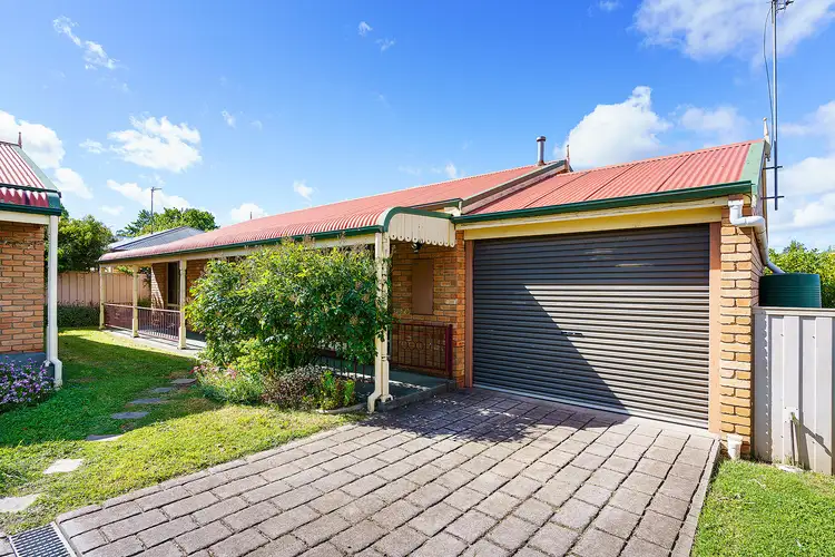 Main view of Homely unit listing, 4/4 Union Street, Castlemaine VIC 3450