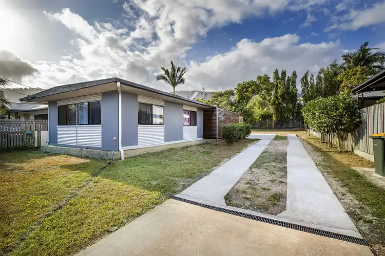 182 Shute Harbour Road, Cannonvale QLD 4802