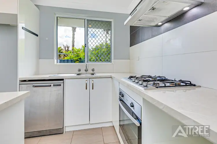 Seventh view of Homely house listing, 8 Tomlinson Place, Armadale WA 6112