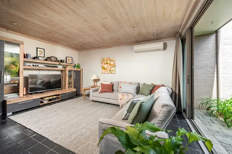 Second view of Homely house listing, 39 Sullivan Crescent, Wanniassa ACT 2903