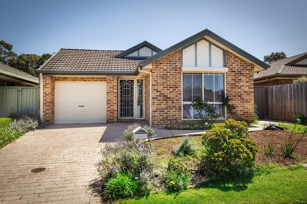 Main view of Homely house listing, 39 Blackthorn Circuit, Menai NSW 2234