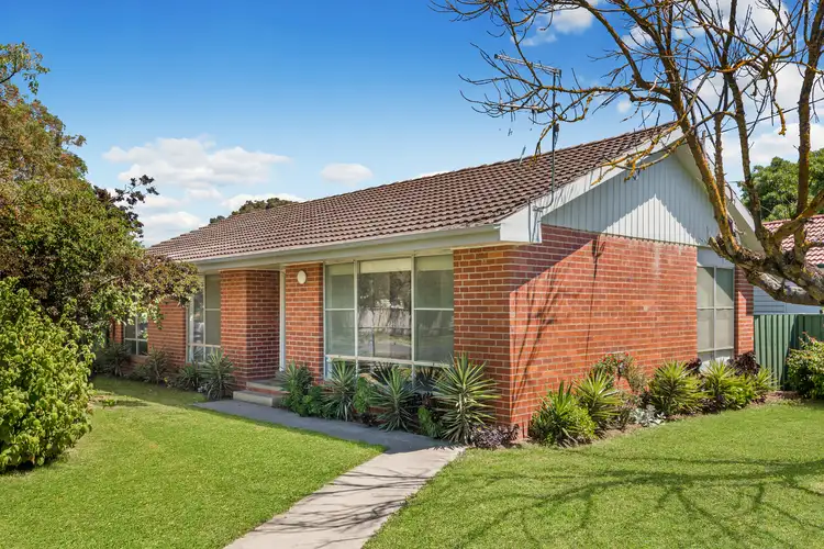 35 College Crescent, Flora Hill VIC 3550