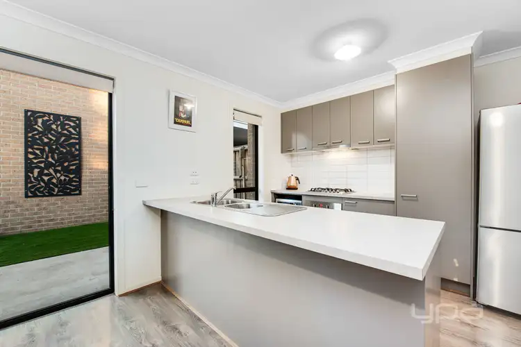 Sixth view of Homely townhouse listing, 68 Napoli Circuit, Greenvale VIC 3059