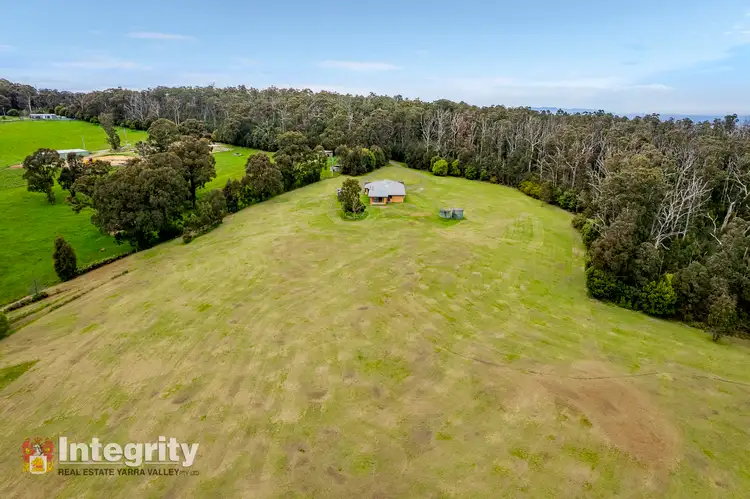 90 Rifle Range Road, Kinglake Central VIC 3757