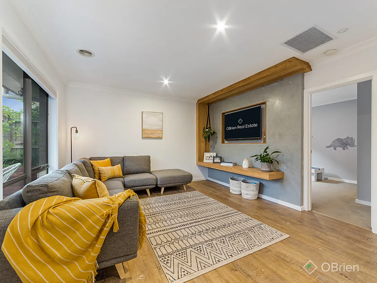 Main view of Homely unit listing, 4/43A Mccormicks Road, Carrum Downs VIC 3201