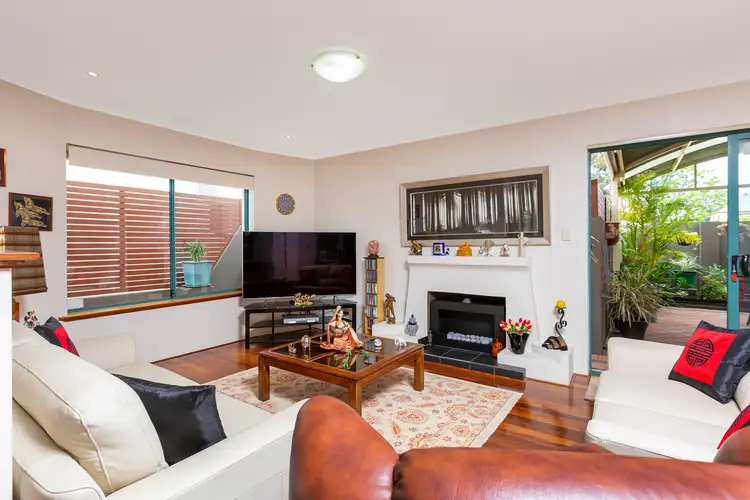 Fifth view of Homely semi-detached listing, 17B Bradford Street, Cannington WA 6107