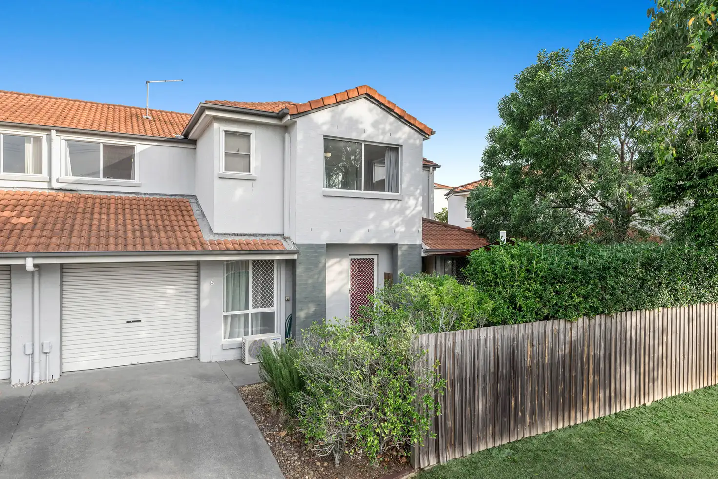 Main view of Homely townhouse listing, 5/83 Dibar Street, Wynnum QLD 4178