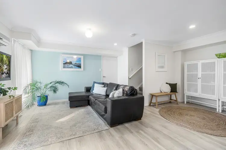 Fourth view of Homely townhouse listing, 5/83 Dibar Street, Wynnum QLD 4178