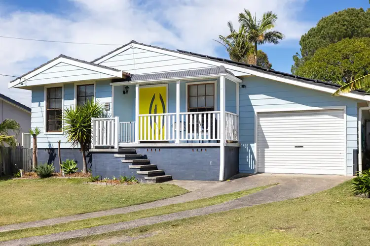 146 Elizabeth Bay Drive, Lake Munmorah NSW 2259