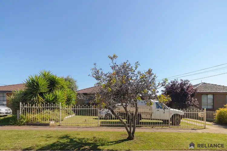 18 Frobisher Street, Melton VIC 3337