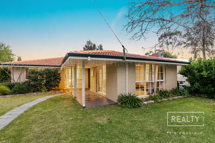 7 Jeanes Road, Karrinyup WA 6018