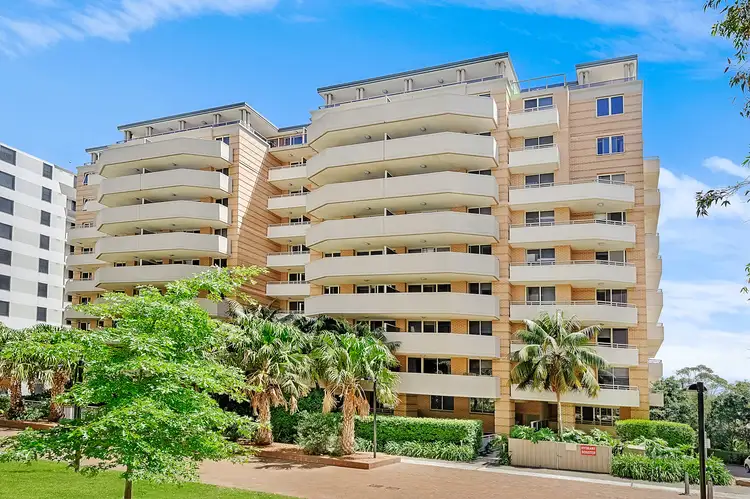 Main view of Homely unit listing, 81/4-10 Pound Road, Hornsby NSW 2077