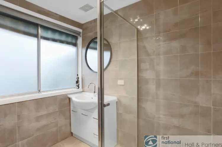 Sixth view of Homely unit listing, 1/1 Ardea Court, Endeavour Hills VIC 3802