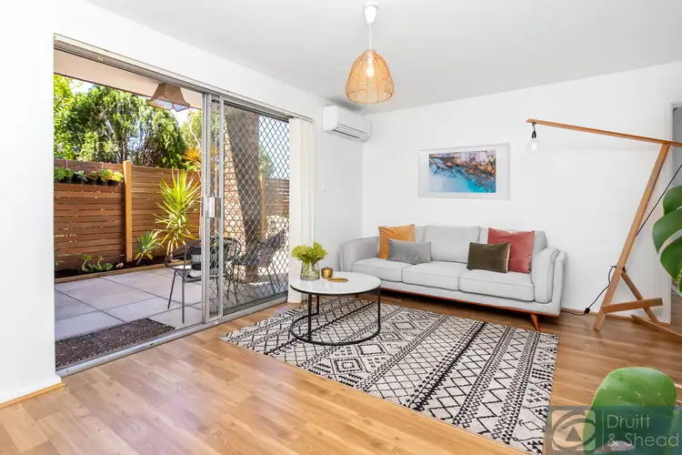 4/268 Holbeck Street, Doubleview WA 6018