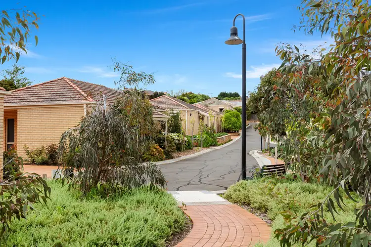 1/1 Oldstead Road, Greensborough VIC 3088