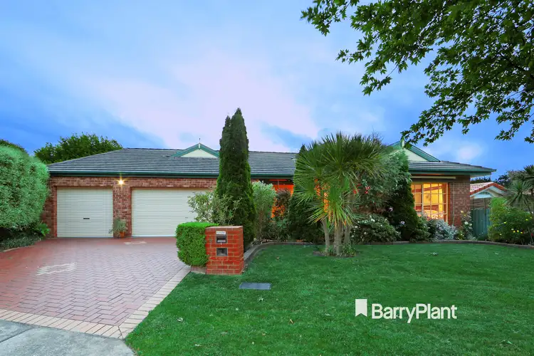 6 Emperor Place, Rowville VIC 3178