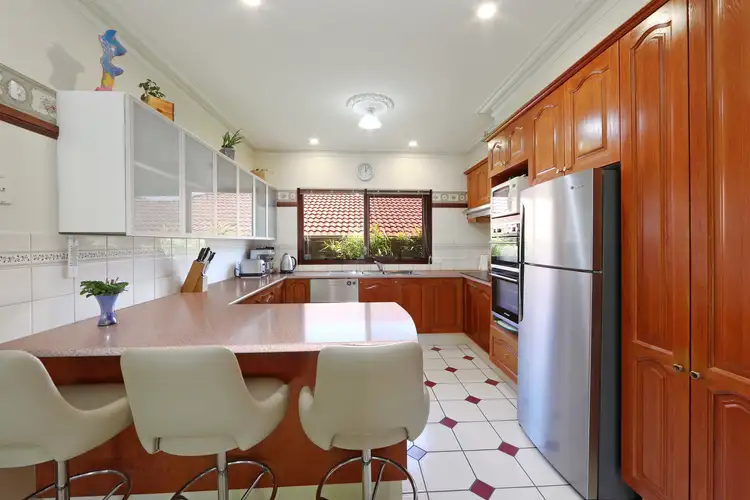 Fifth view of Homely house listing, 6 Emperor Place, Rowville VIC 3178