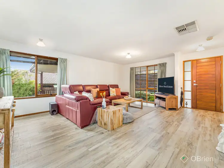 Fourth view of Homely house listing, 14 Alter Court, Skye VIC 3977