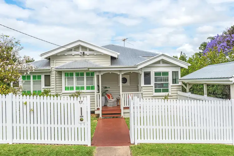 17 Derby Street, Balmoral QLD 4171