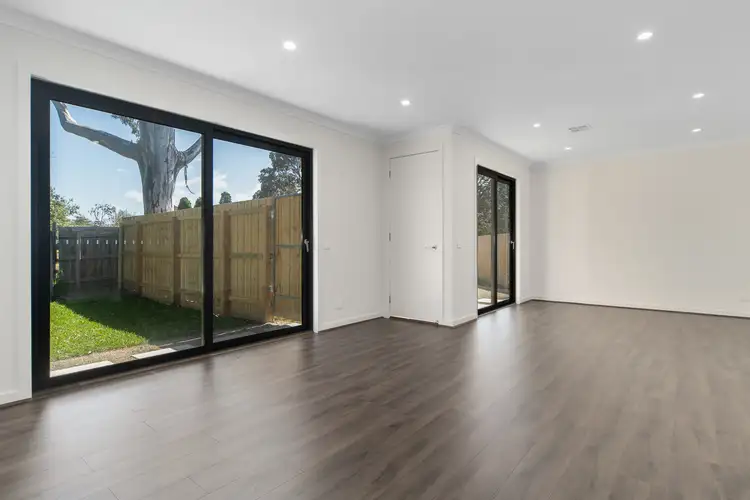 Sixth view of Homely townhouse listing, 2/38 Moreton Street, Frankston North VIC 3200