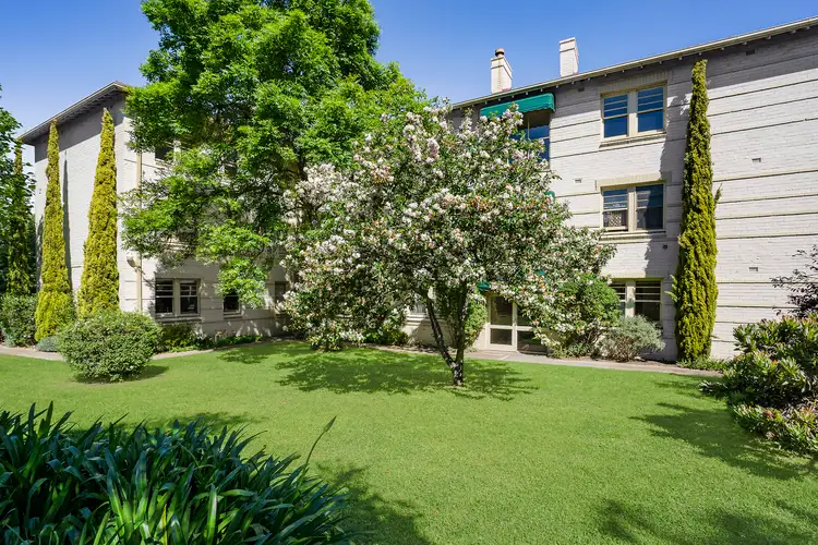 5/22 Charnwood Crescent, St Kilda VIC 3182