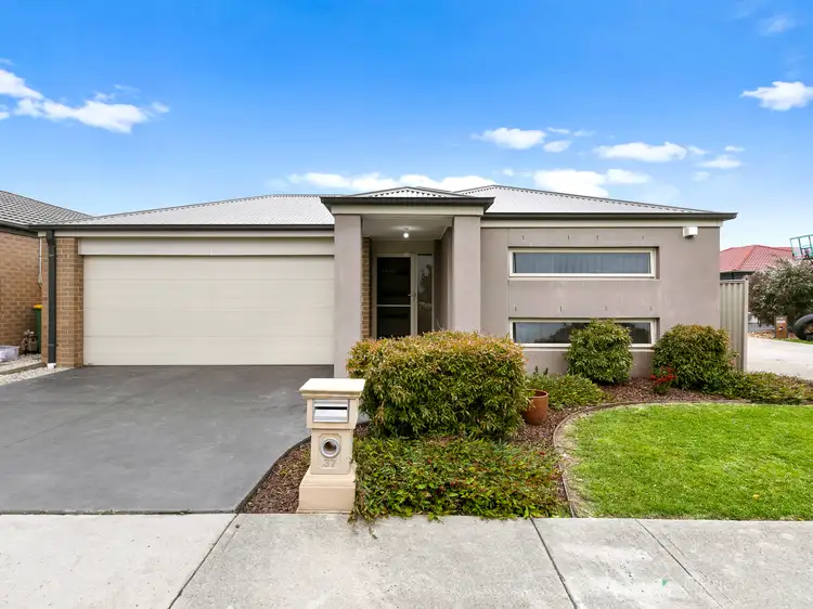 Main view of Homely house listing, 37 Edenbrook Circuit, Pakenham VIC 3810