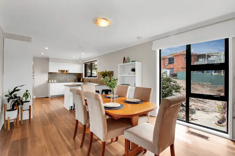 Sixth view of Homely house listing, 9 Osmand Street, Wanniassa ACT 2903