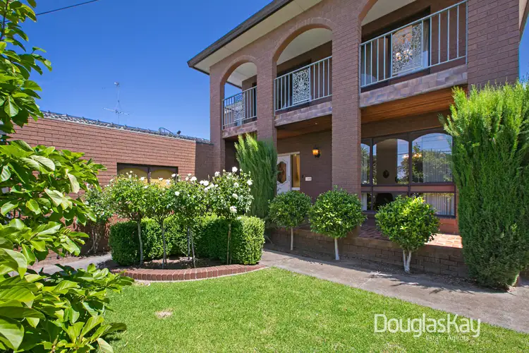 19 Fairbairn Road, Sunshine West VIC 3020