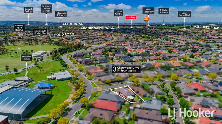 Second view of Homely house listing, 3 Chatswood Drive, Narre Warren South VIC 3805