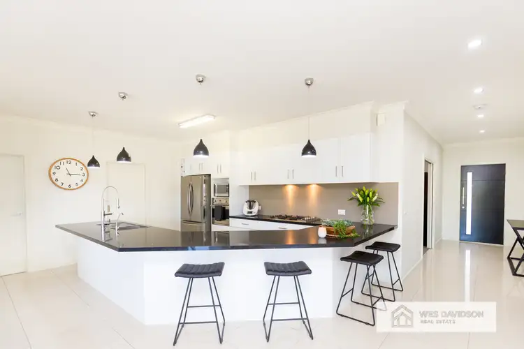 Second view of Homely house listing, 5 Shade Court, Horsham VIC 3400