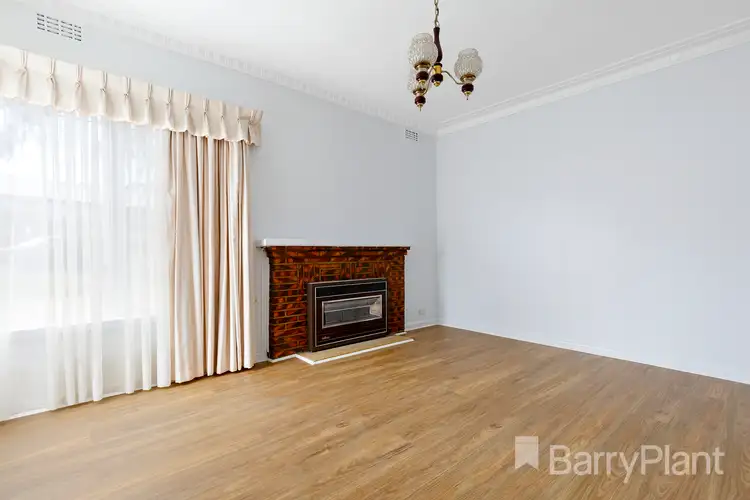 Fifth view of Homely house listing, 27 Erskine Road, Macleod VIC 3085