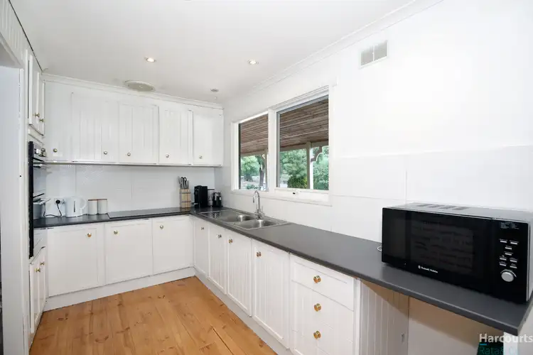 Fifth view of Homely house listing, 4 Glendonald Road, Darraweit Guim VIC 3756