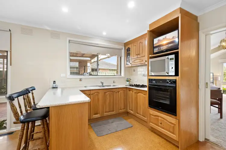 Fifth view of Homely house listing, 5 Franklin Road, Lalor VIC 3075