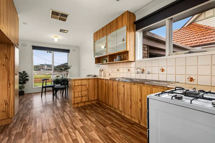 Sixth view of Homely villa listing, 1/155 Roberts Street, Essendon VIC 3040