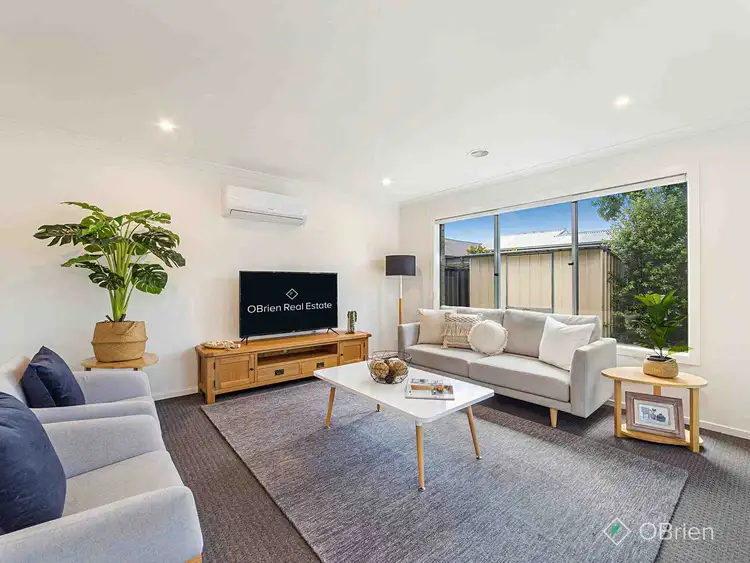 Fifth view of Homely house listing, 16 Freiberger Grove, Clyde North VIC 3978